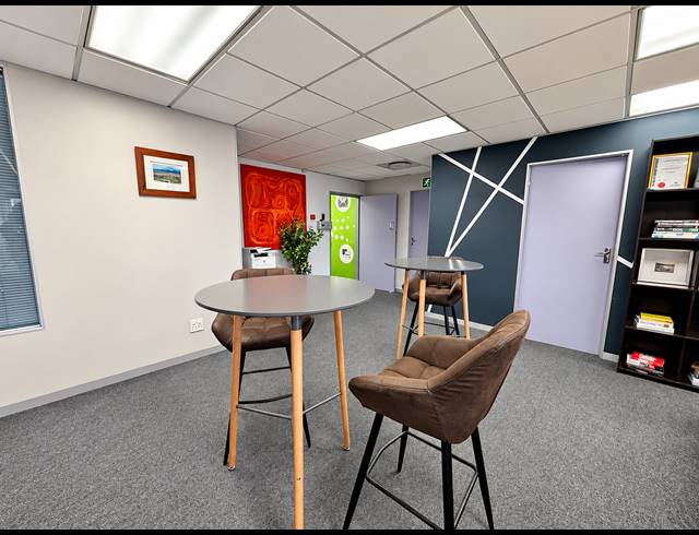 331M² OFFICE TO LET IN TYGER VALLEY